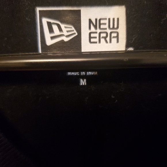 Toronto Raptors New Era T-Shirt - Picture 2 of 3